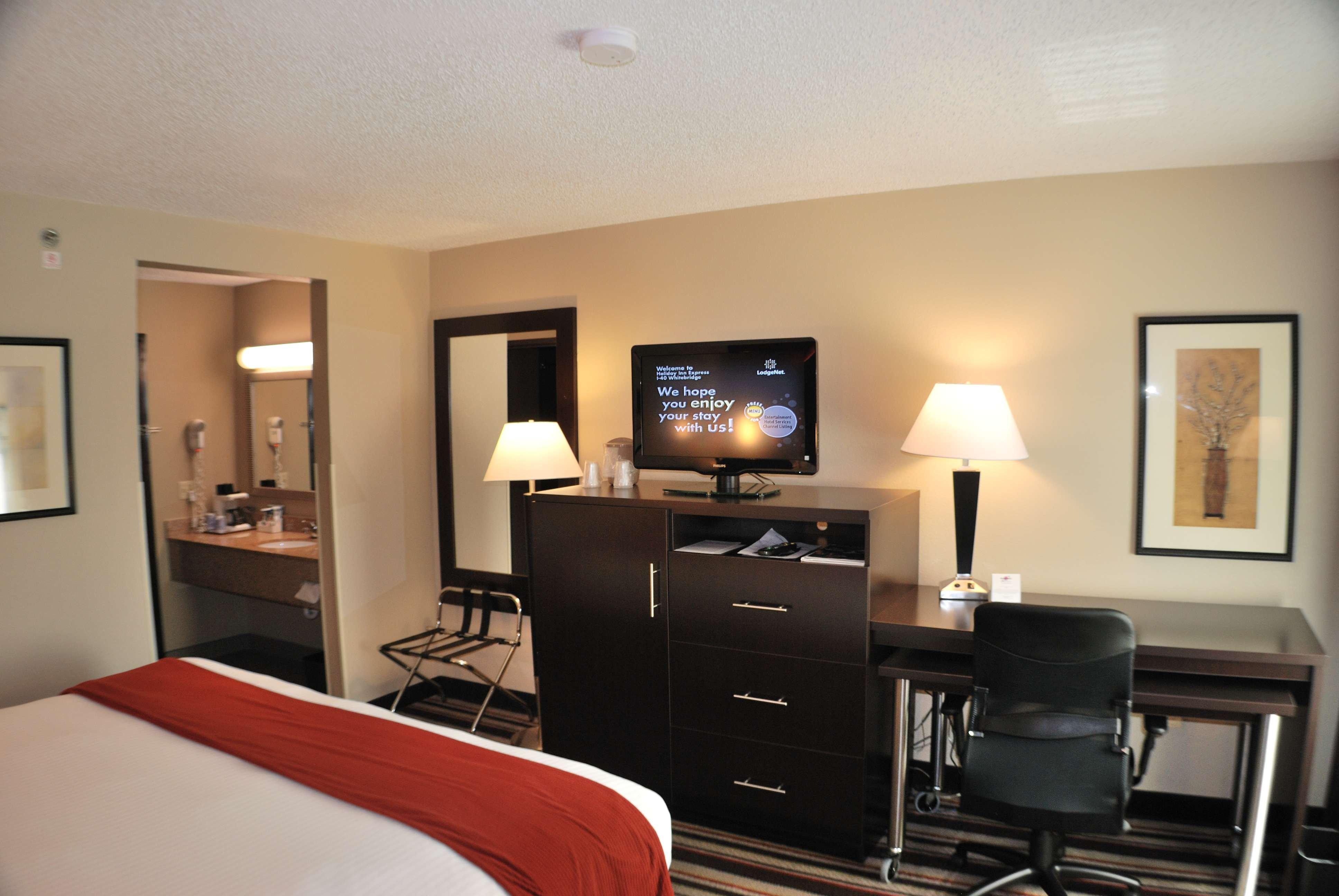 Holiday Inn Express Nashville W-I40, An Ihg Hotel Extérieur photo