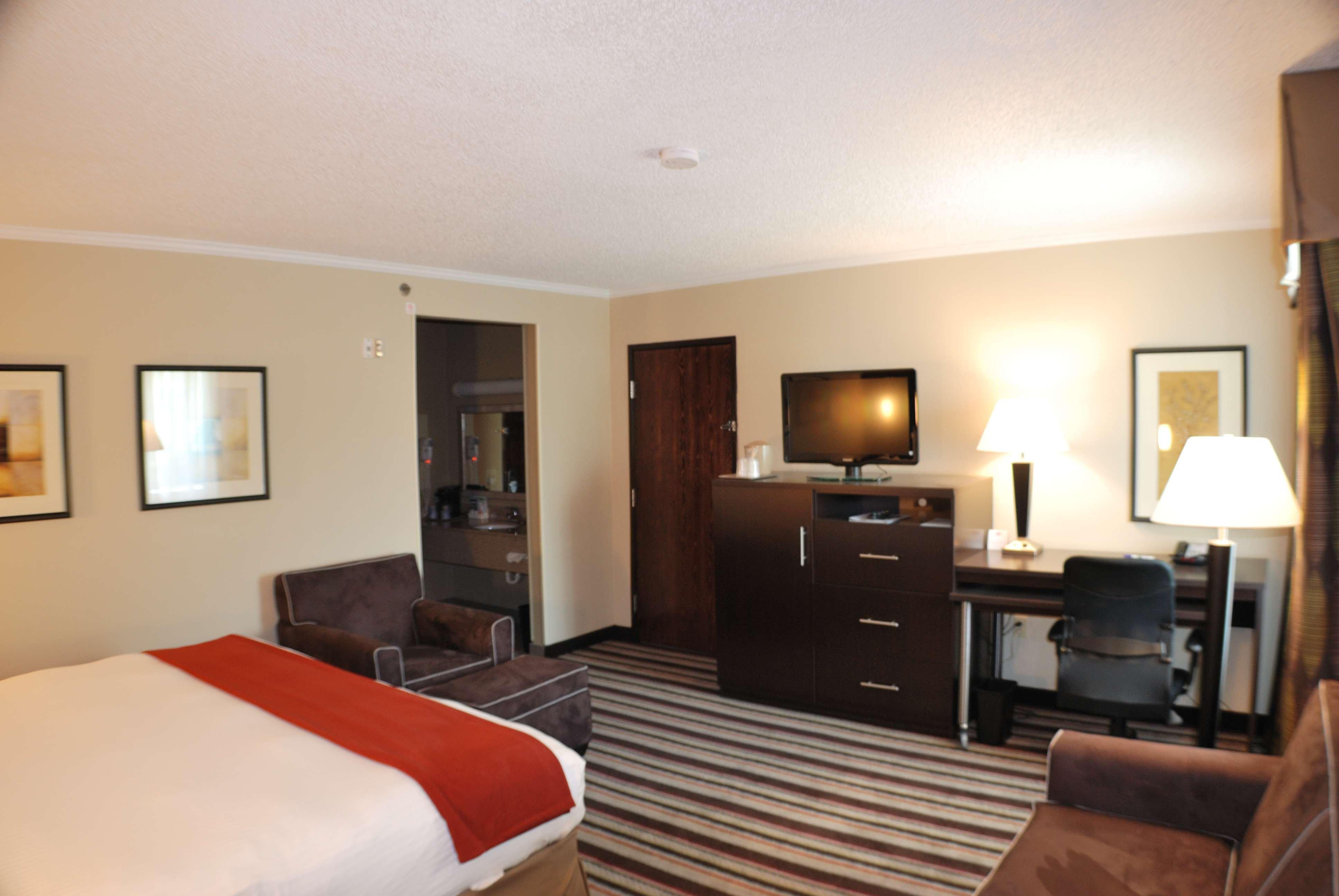 Holiday Inn Express Nashville W-I40, An Ihg Hotel Extérieur photo